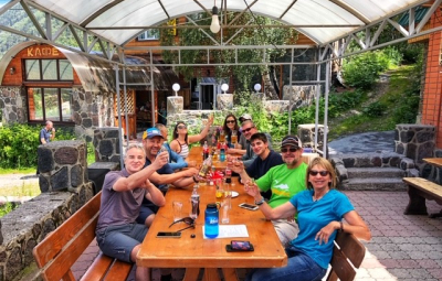 Mt. Elbrus: Grom & Team Enjoy a Day in Cheget