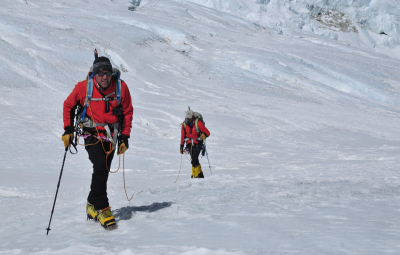Viesturs & Whittaker Work Route to Lhotse Face