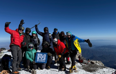 Mexico’s Volcanoes: Hoch & Team Reach Summit of Orizaba