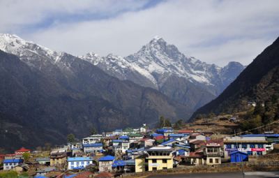 Ama Dablam: Elias & Team Fly to Lukla, Begin Trek