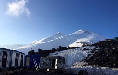 Mt. Elbrus: Tucker & Team Nestled in at the Garabashi Hut