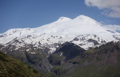 Mt. Elbrus: Justman & Team Enjoy Cheget