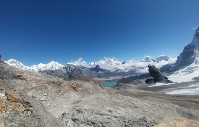 Gokyo Trek: Elias & Team Enjoy Views As They Trek to Gokyo