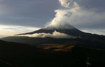 Mexico’s Volcanoes: Team Resting in Puebla