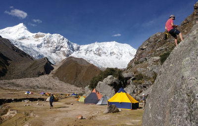 Peru Seminar: Young & Team Practice Technical Skills and Hike to the Moraine