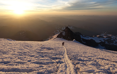 Mt. Rainier: Hoch, Bergstrom and Team Turn Due to Route Conditions and High Winds