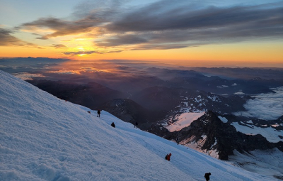 Mt. Rainier: Four Day Teams Summit on 4th of July