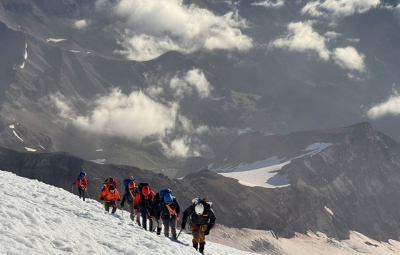 Mt. Rainier: Any Mountain Team Reaches Summit