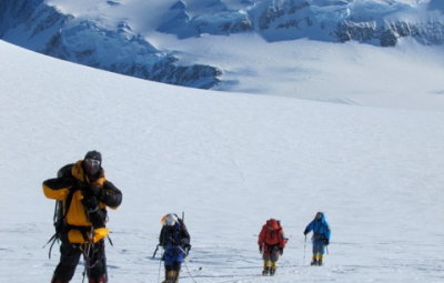 Vinson Massif: Hahn & Team Summit!