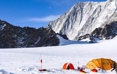 Vinson Massif: Hahn & Team Hanging at Low Camp