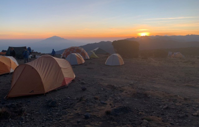 Kilimanjaro: Hahn & Team Ascend to Barranco Camp