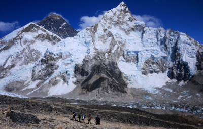 Everest Base Camp Trek: Grom & Team Reach Base Camp