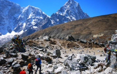 Everest Base Camp Trek: Casey Grom & Team Trek into Lobuche