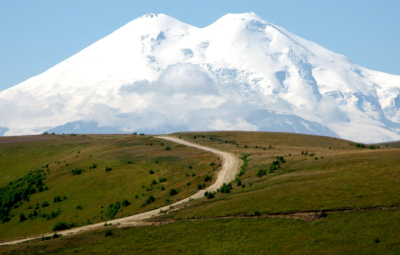 Mt. Elbrus: Northside Team Arrives at Basecamp