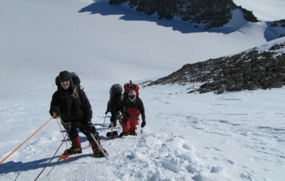 Vinson Massif Expedition: Team Carries Up the Fixed Lines